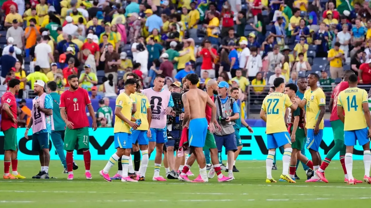 القنوات الناقلة لمواجهة البرازيل واليابان في كأس العالم